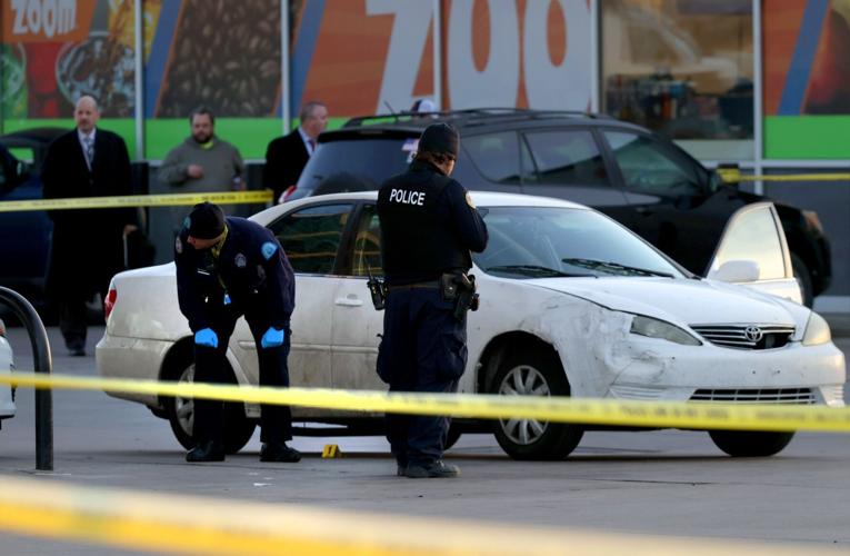 Man kills suspected carjacker at St. Louis gas station in latest deadly ...
