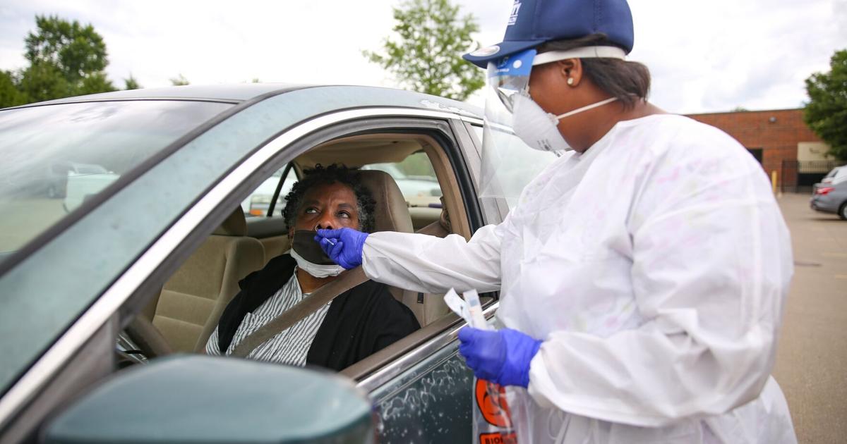 St. Louis health officials urge residents to wear masks as COVID cases surge St. Louis health officials urge residents to wear masks as COVID cases surge