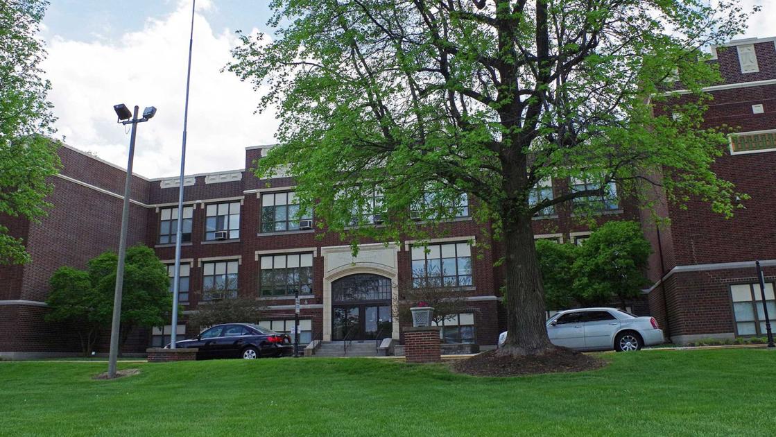 Lindenwood University will end most undergraduate programs at Belleville campus | Education Lindenwood University will end most undergraduate programs at Belleville campus | Education