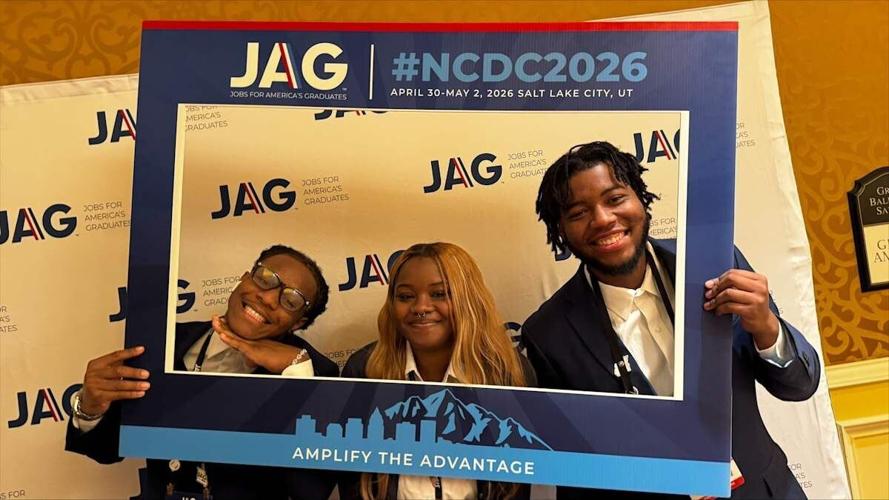 Vashon High School Students Finish Among Nation’s Best at Jobs for America's Graduates (JAG) National Conference