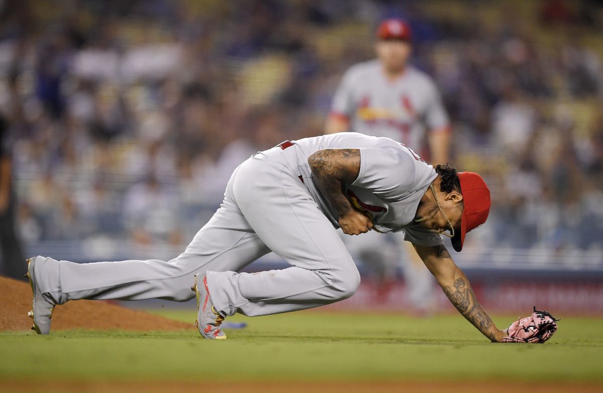 Dodgers injury news: Joc Pederson bruises shoulder in collision