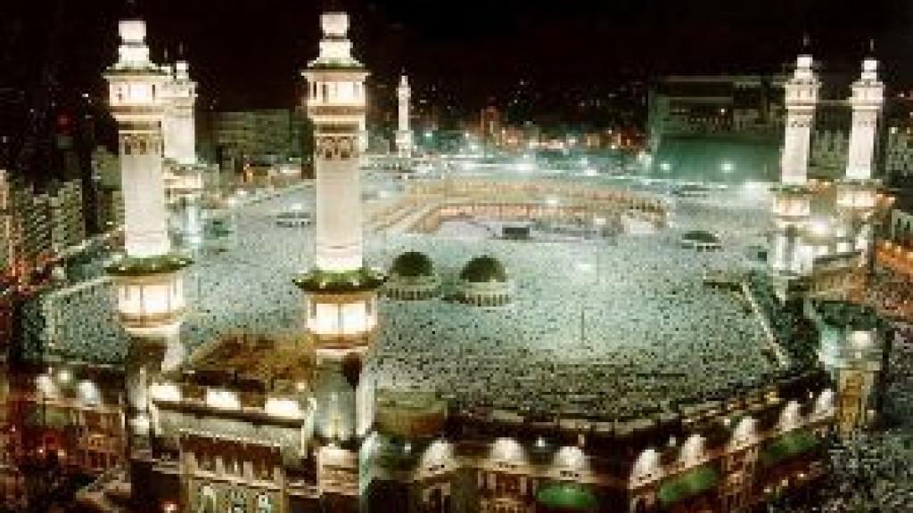 non muslims travel to mecca