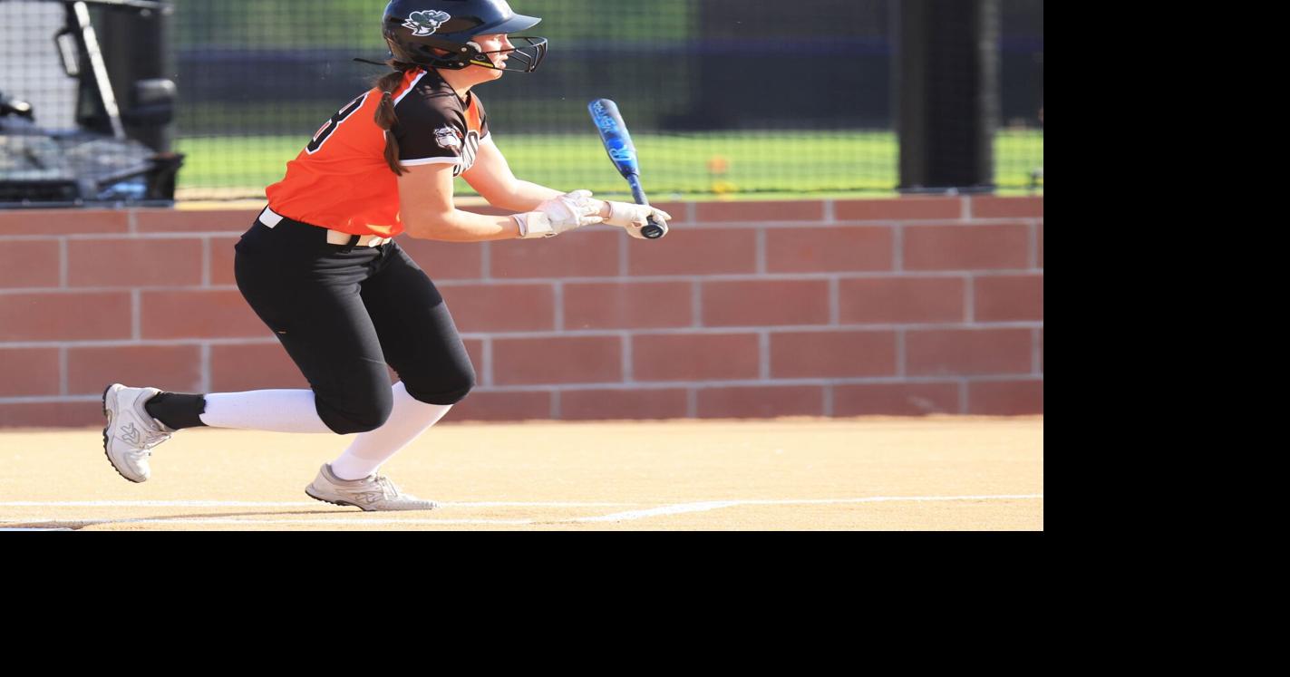 Sam Juelfs sets school record on way to powering Waterloo past ...