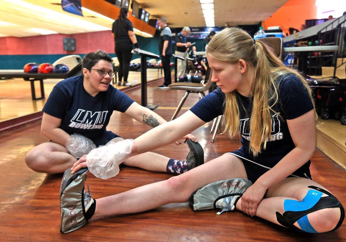 Women's college bowling finals roll into town Joe's St. Louis