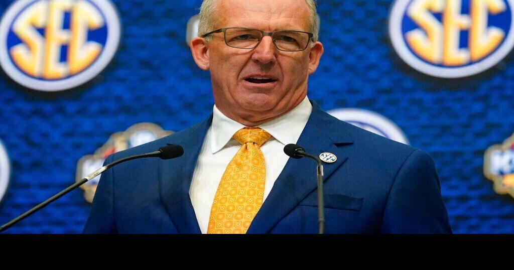 sec-settles-on-eight-game-conference-football-schedule-for-2024