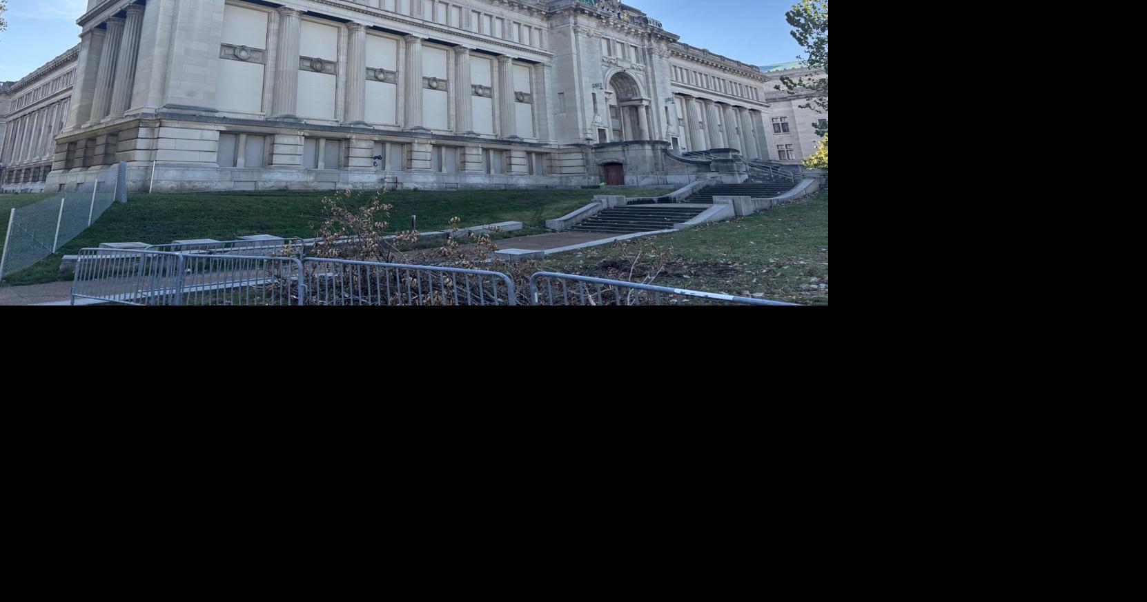 Old Municipal Courts building