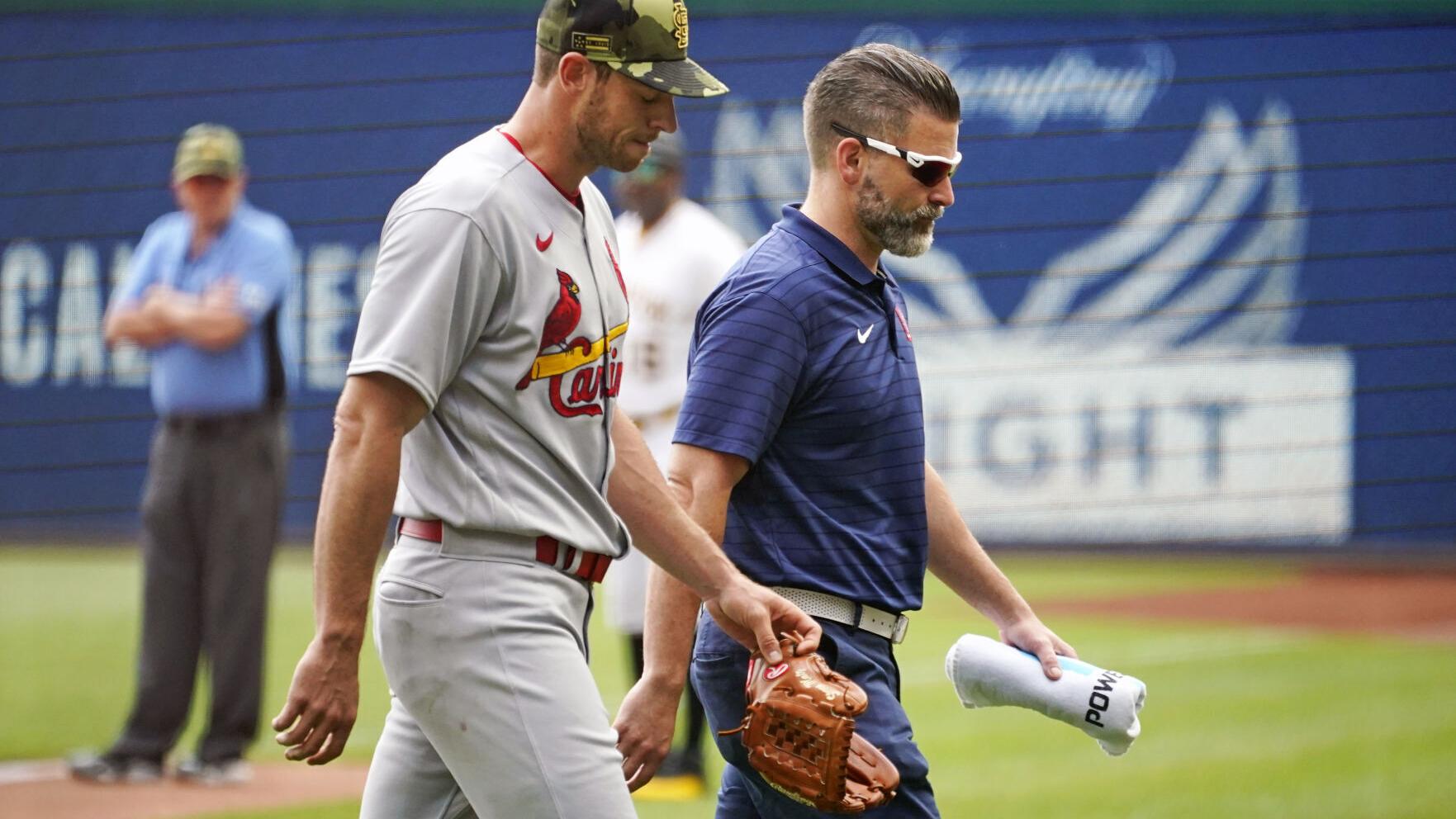 Cardinals' Matz leaves game in first with shoulder stiffness; Liberatore sent out but perhaps not for long