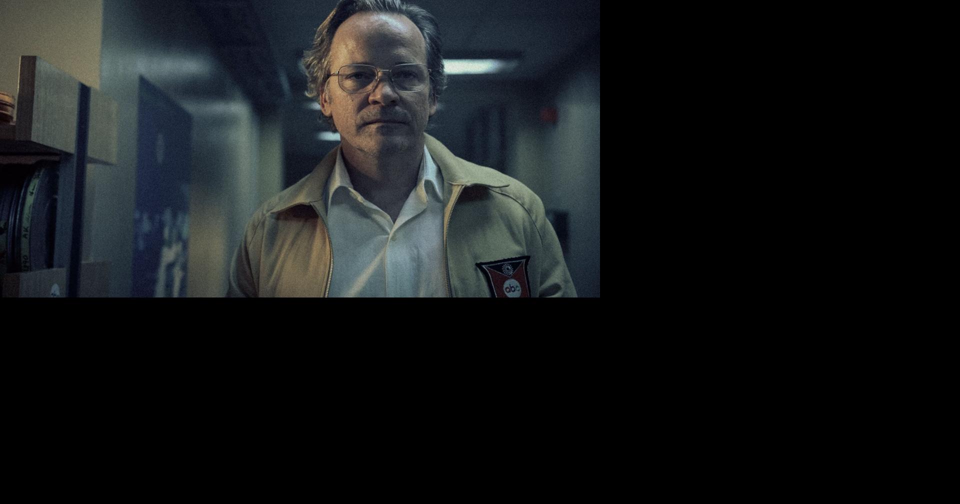 Peter Sarsgaard, who grew up in St. Louis, soars in time of crisis in ...