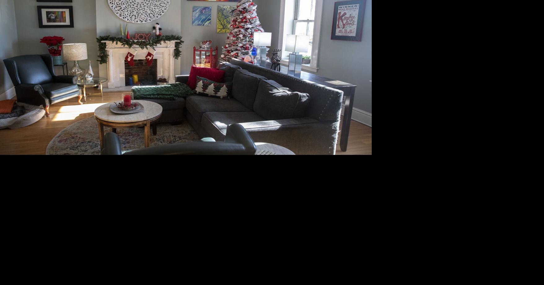 Festive, artfilled home makes debut on Lafayette Square Holiday Parlor