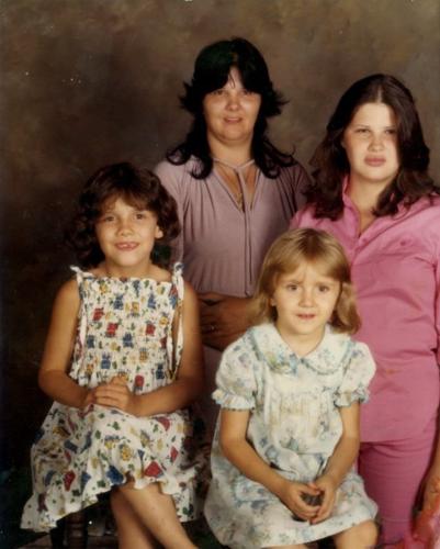 JoAnn Clenney Tate and her daughters