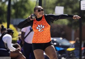 Class 3A O'Fallon girls track and field meet