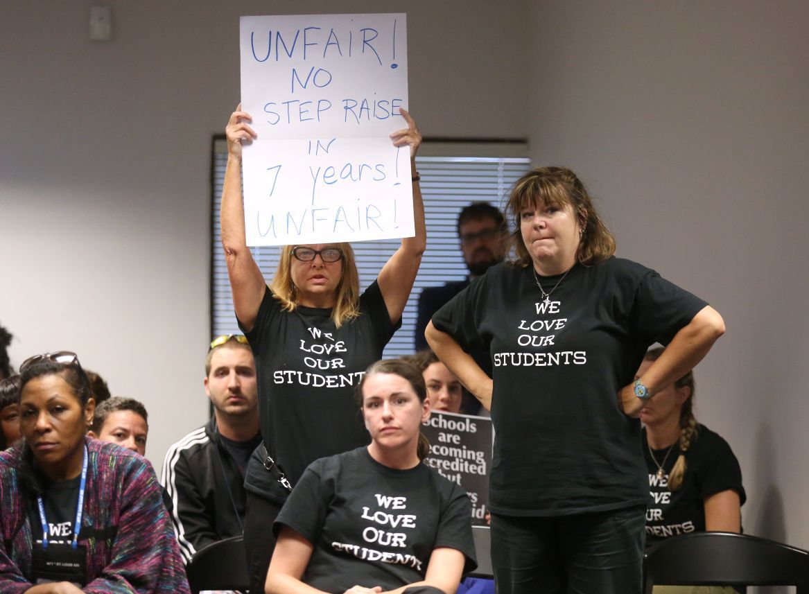 st-louis-teachers-reject-district-pay-offer