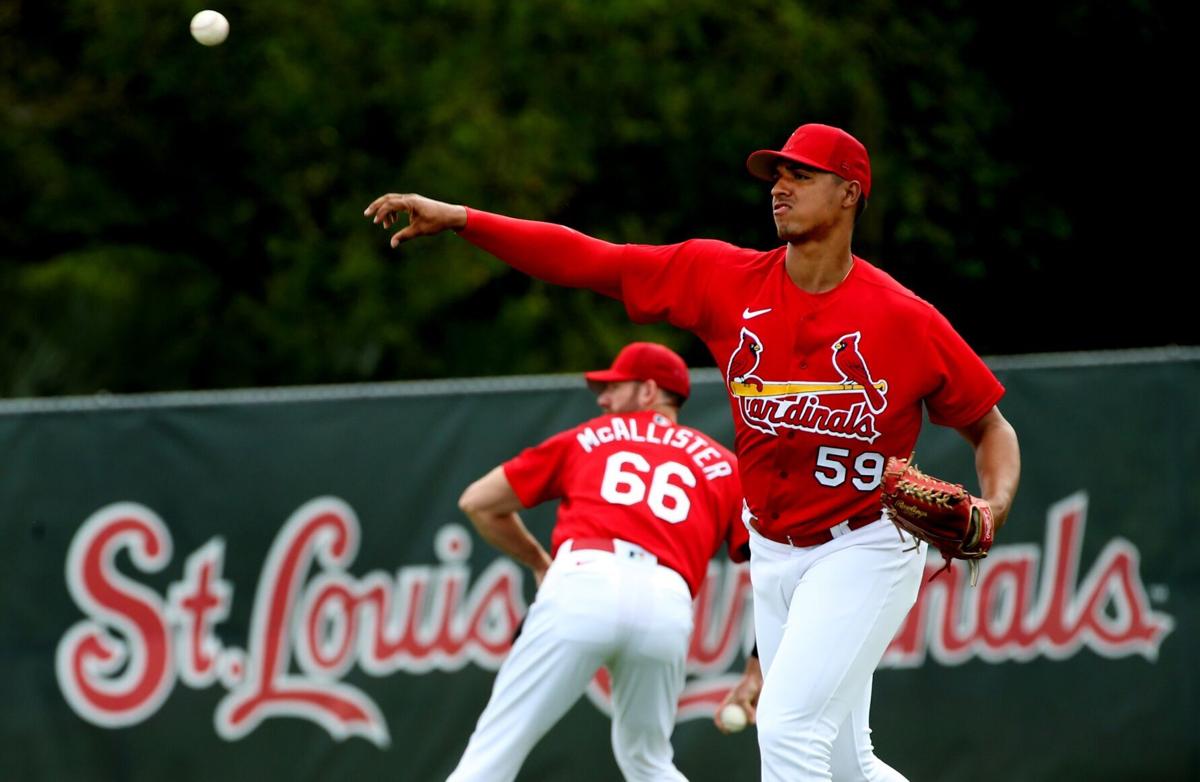 Cardinals pummel Pirates on opening day in St. Louis