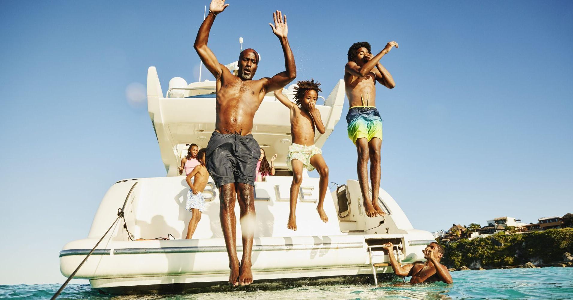 Column: Your 2024 credit card checklist for summer travel - Vimarsana News