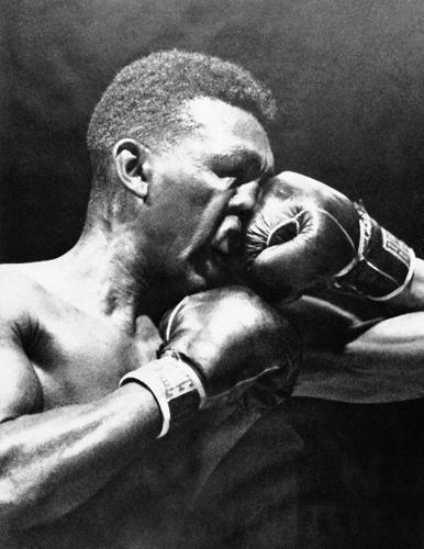 1945: Albert Wright