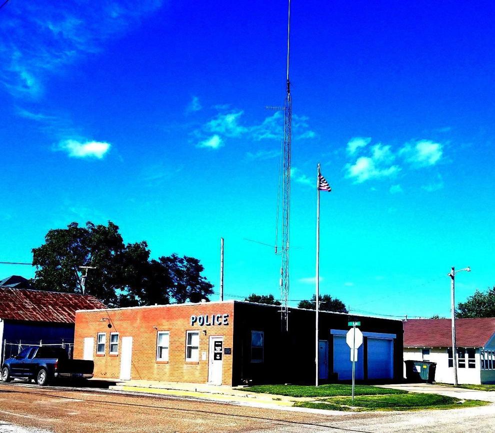 Cops are investigating cops in Vandalia, Mo.