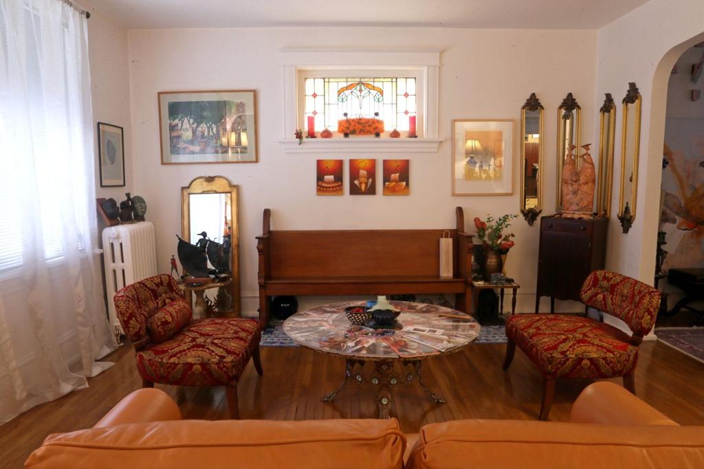 South County Home Features An Indoor Beach Home Garden