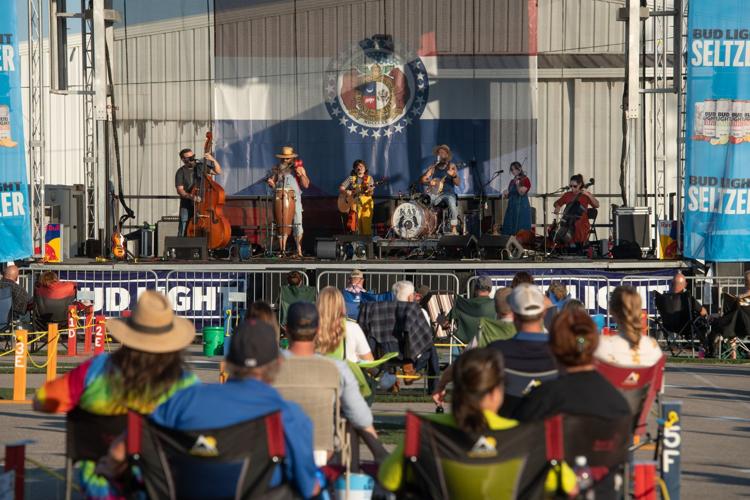 The Kay Brothers, the Burney Sisters at the Lot