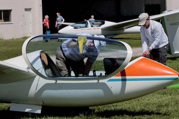 �����Ӱ�ԭ�� Soaring Association continues to lift off