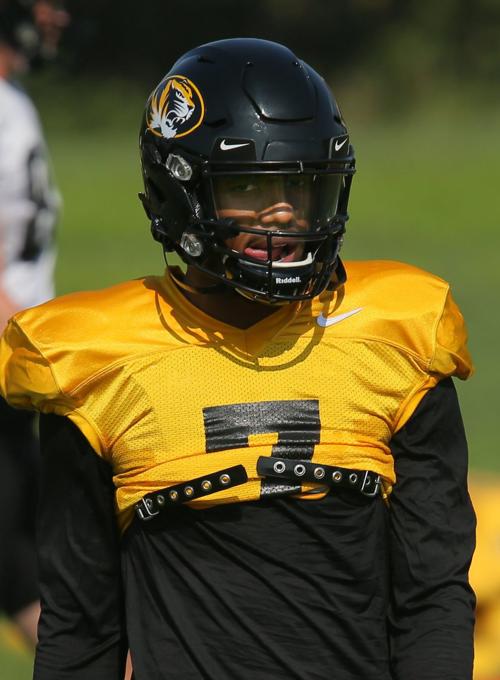 Mizzou S Bryant Okwuegbunam Sidelined With Injuries In Practice