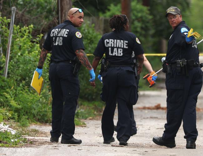 Police shoot, kill teen they say led them on chase and pointed gun in ...