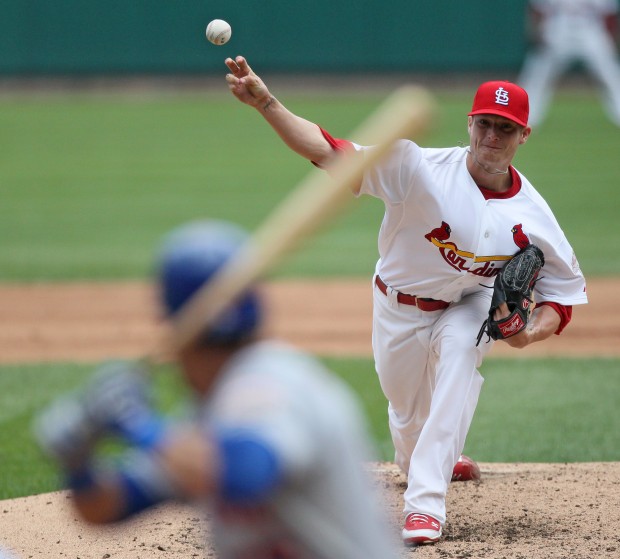 Adam Wainwright earns praise for recent analyst work