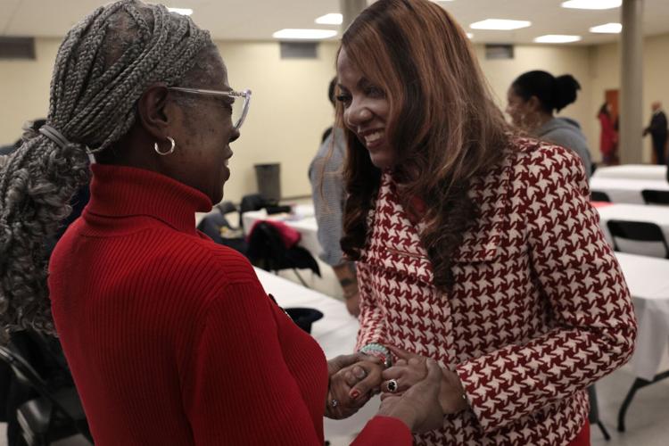 Cara Spencer wins primary for �����Ӱ�ԭ�� mayor; Tishaura Jones makes runoff