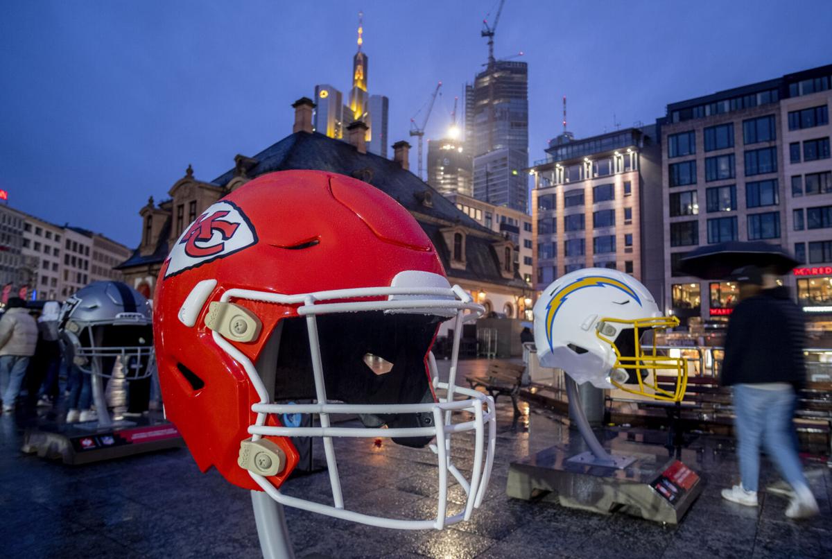 ChiefsDolphins early, BillsBengals at night highlight Sunday's NFL St
