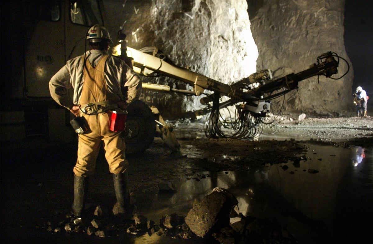 Doe Run cutting jobs due to low lead prices, regulations Business