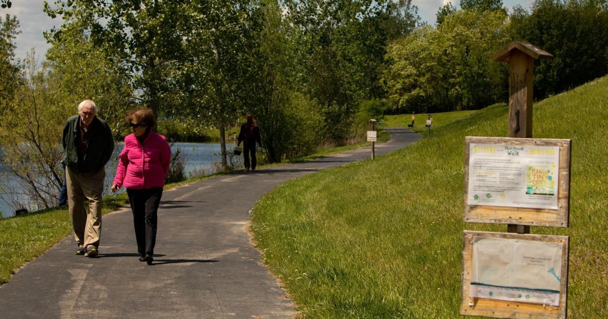 Thousands sign on to block sale of St. Charles park land