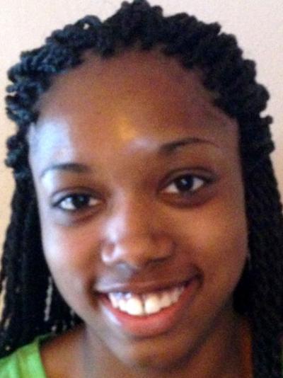 Jasmine Berry • Belleville West track