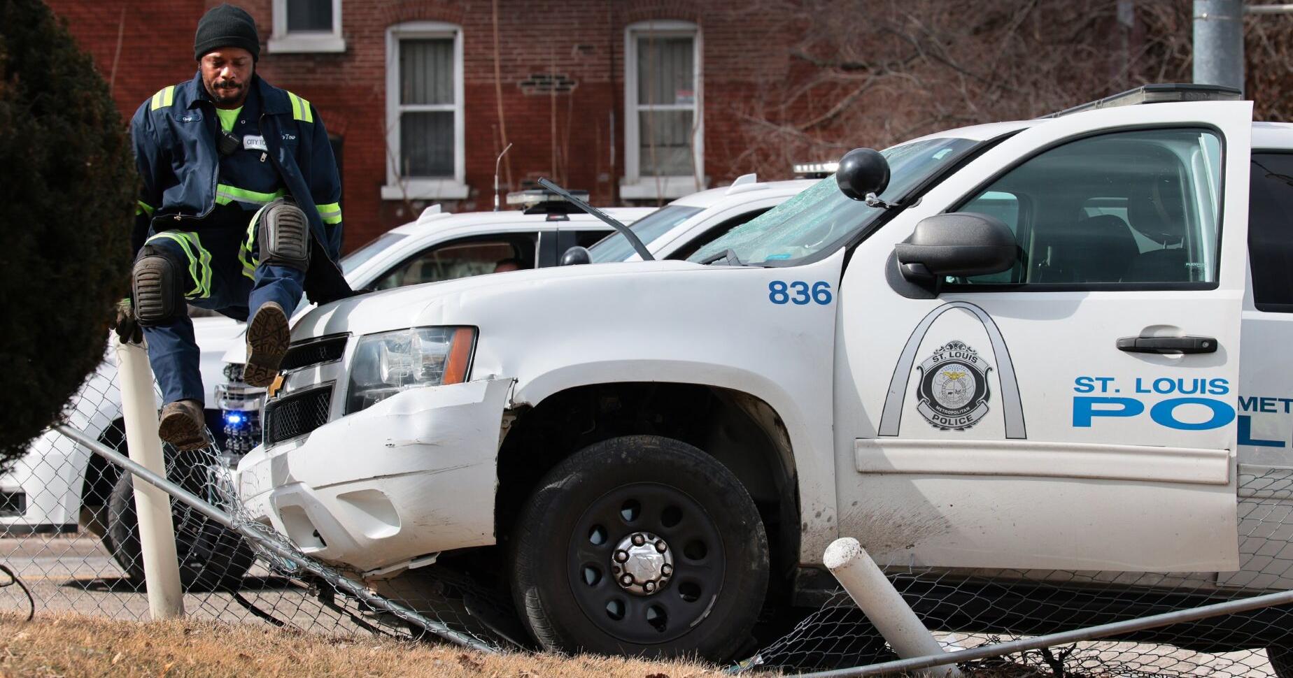 Police say officer crashes aren't up in St. Louis. They are. - Vimarsana News