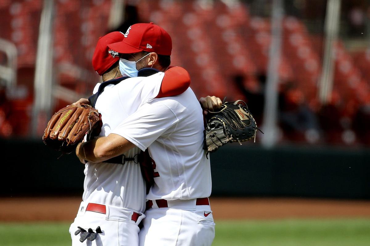 Cardinals turn to bounce-back battery Molina and Wainwright to