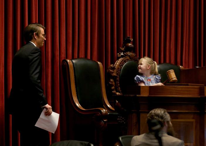 House opens special session on disciplinary action on Governor
