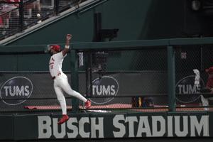 Cardinals play Giants