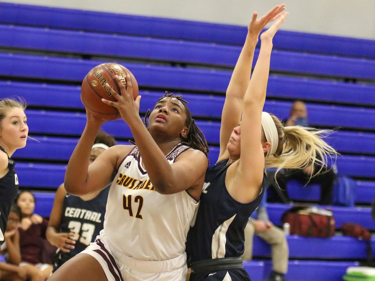 Francis Howell Central edges Lutheran North in OT, will meet host in