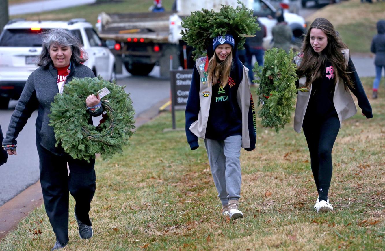 Wreaths Across America at Jefferson Barracks National Cemetery