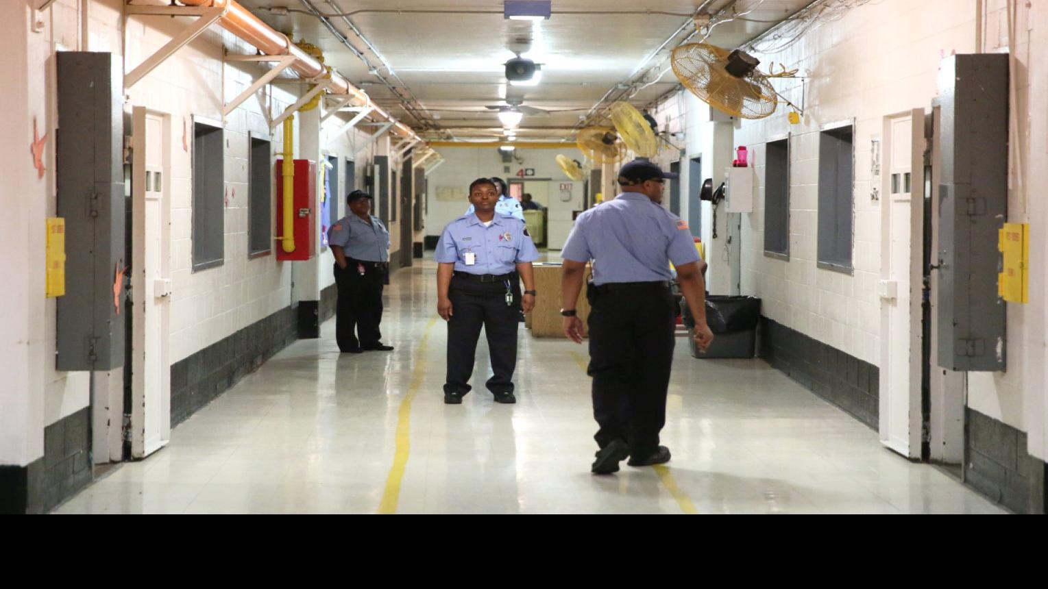 Inmate Found Hanging From Bed Sheet At City Workhouse In Apparent Suicide Law And Order Stltoday Com