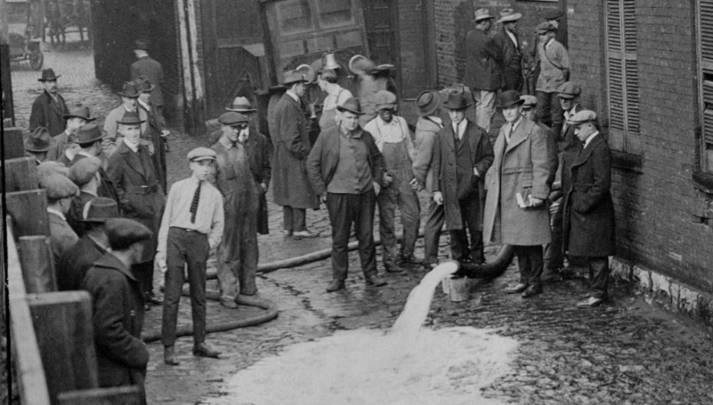 stltoday.com - Tim O'Neil - Prohibition ended beer, liquor sales for 13 long years: Revisiting St. Louis' history