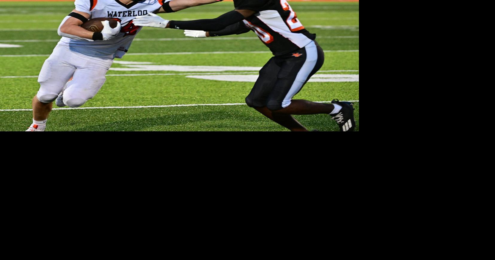 Two-touchdown deficit on the road? No biggie. Waterloo rallies to top ...