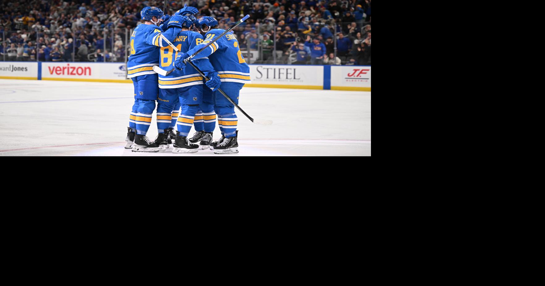 Blues playoff push receives boost with 5-1 win over Maple Leafs