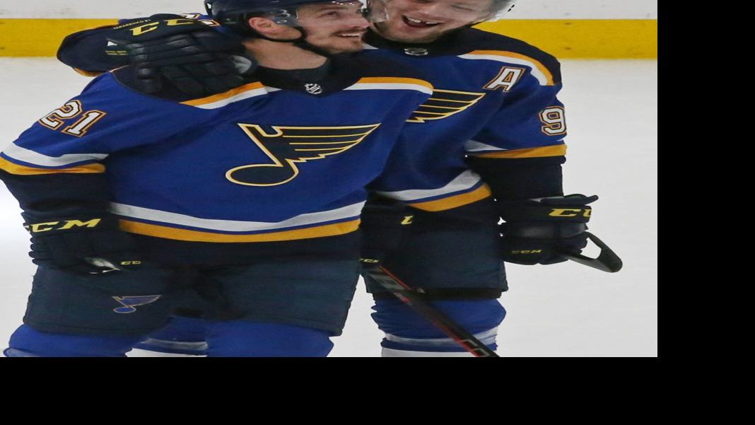 For Bozak and Tarasenko, the phones aren't exactly ringing off the hook