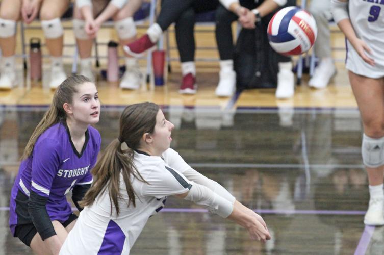 Volleyball: Stoughton beats Craig in five sets to earn first regional ...