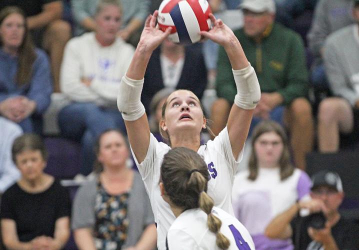 Photos: Stoughton vs. McFarland | | stoughtonnews.com