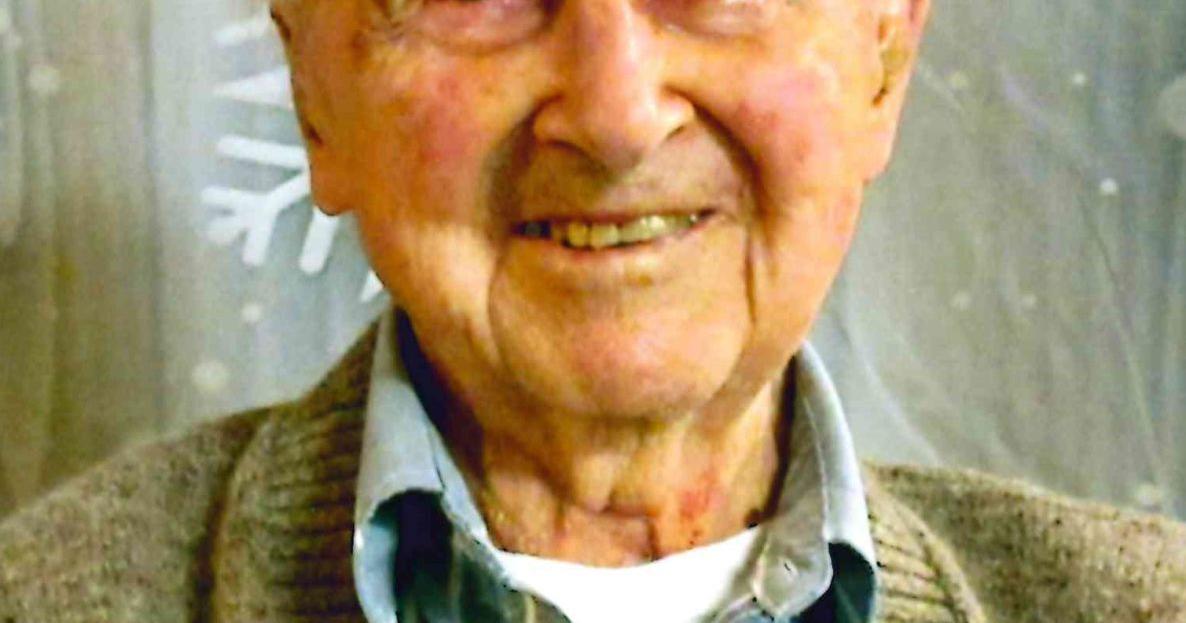 Marvin Levy Obituaries