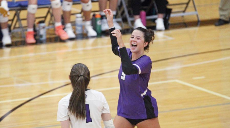 Volleyball: Stoughton loses swagger, falls to Watertown in Badger East ...