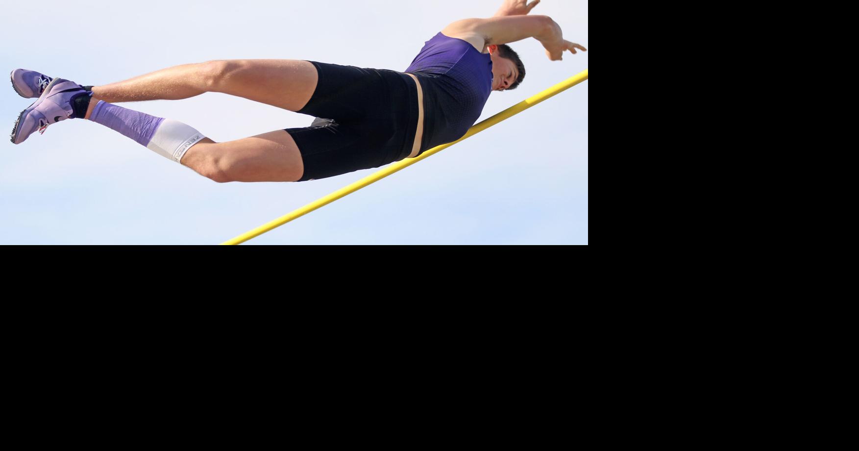 Track: Stoughton’s Ethan Zywicki, Ethan Soderbloom advance to state ...