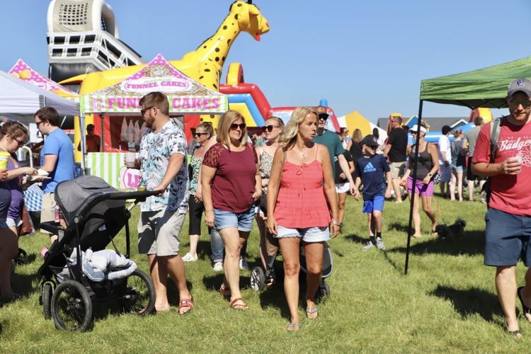 Public gets a 'Taste of Stoughton' Community