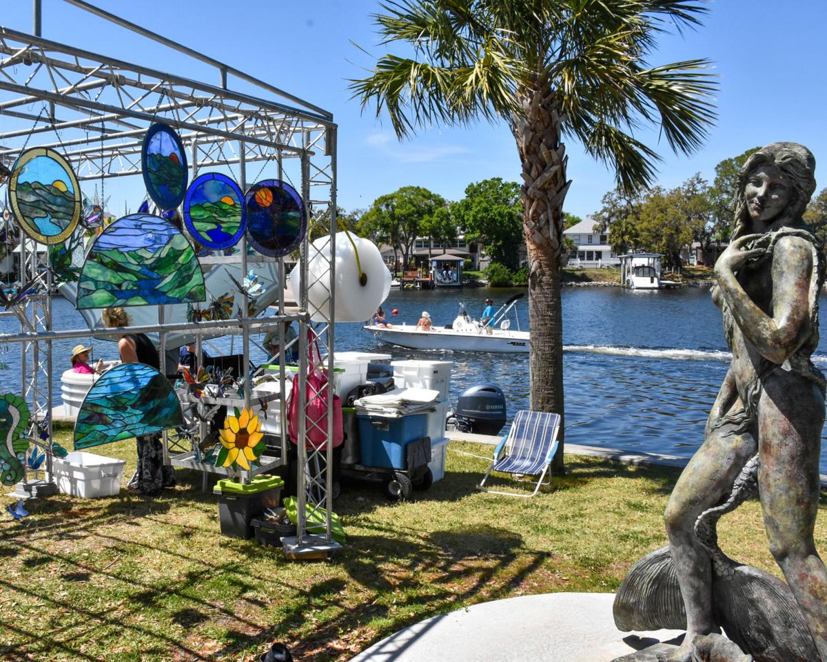 Fine Arts Festival draws crowds to Tarpon News