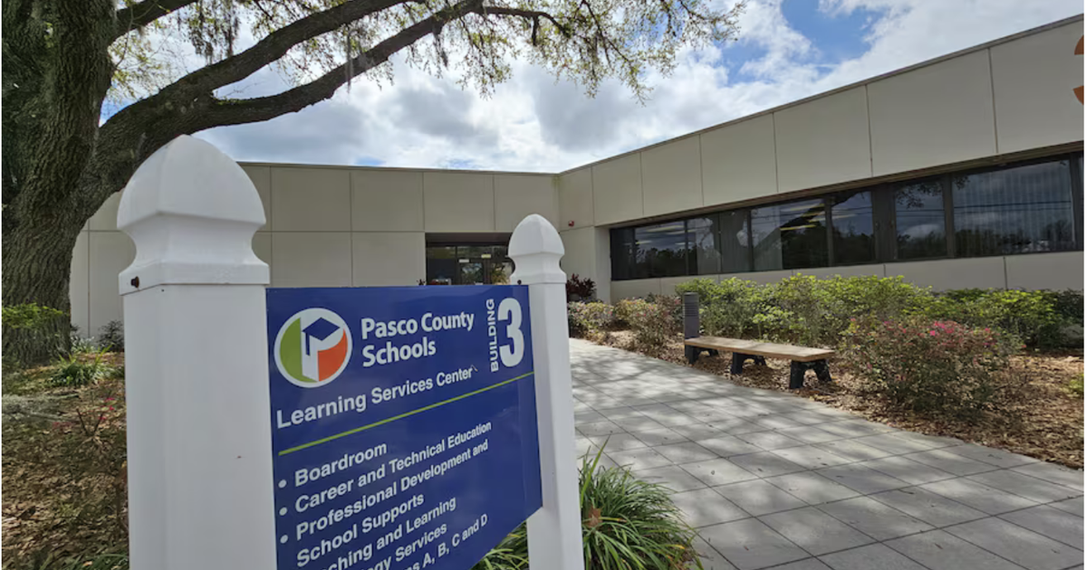 Pasco schools adjust volunteer background check plan amid complaints